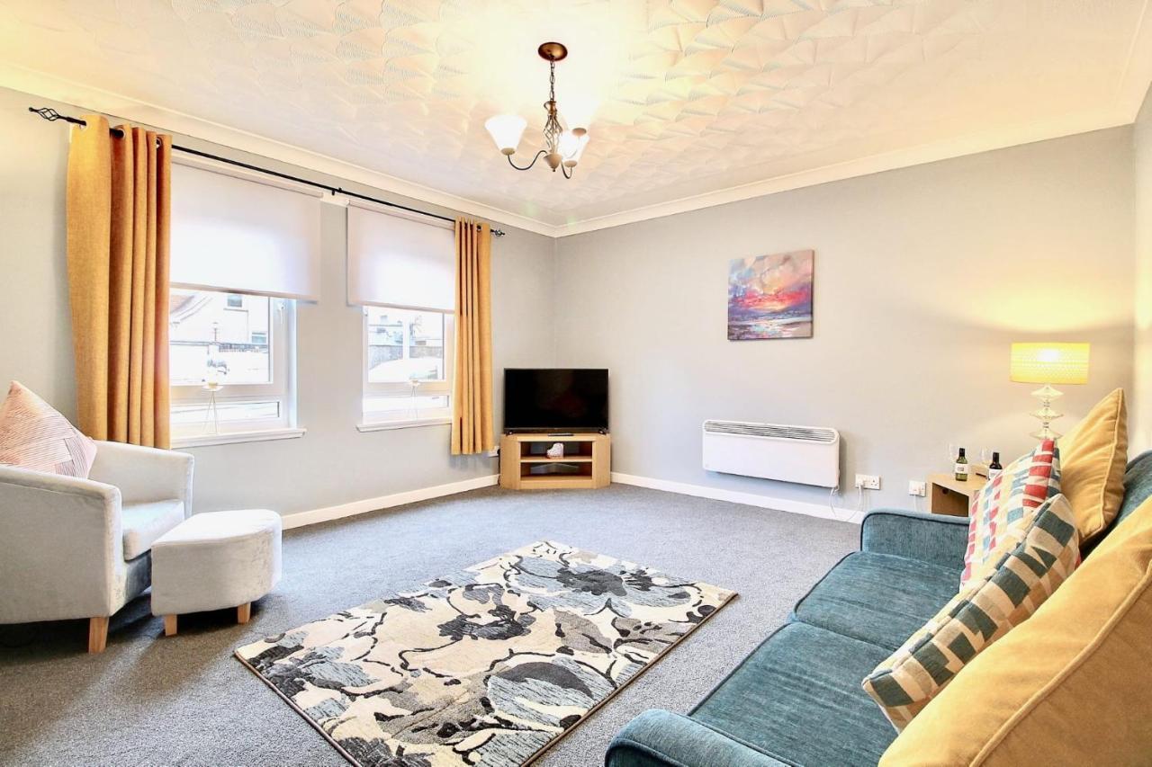 Railroad Apartment Wishaw  Luaran gambar